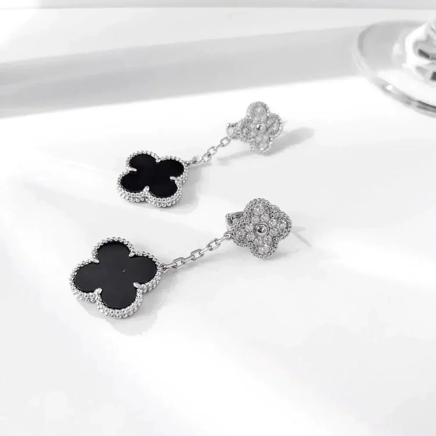[Baslove]CLOVER 2 MOTIVE DIAMANT ONYX OHRRINGE SILBER