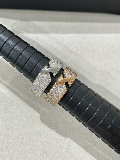 [Baslove] LIENS EVIDENCE RING AUS ROTGOLD MIT DIAMANTEN