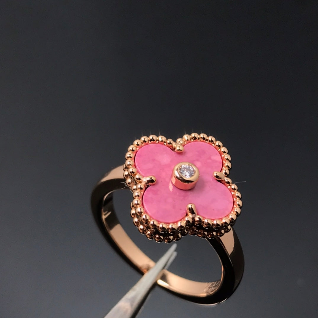 [Baslove] KLEEBLATT-RHODONIT-RING AUS ROSÉGOLD