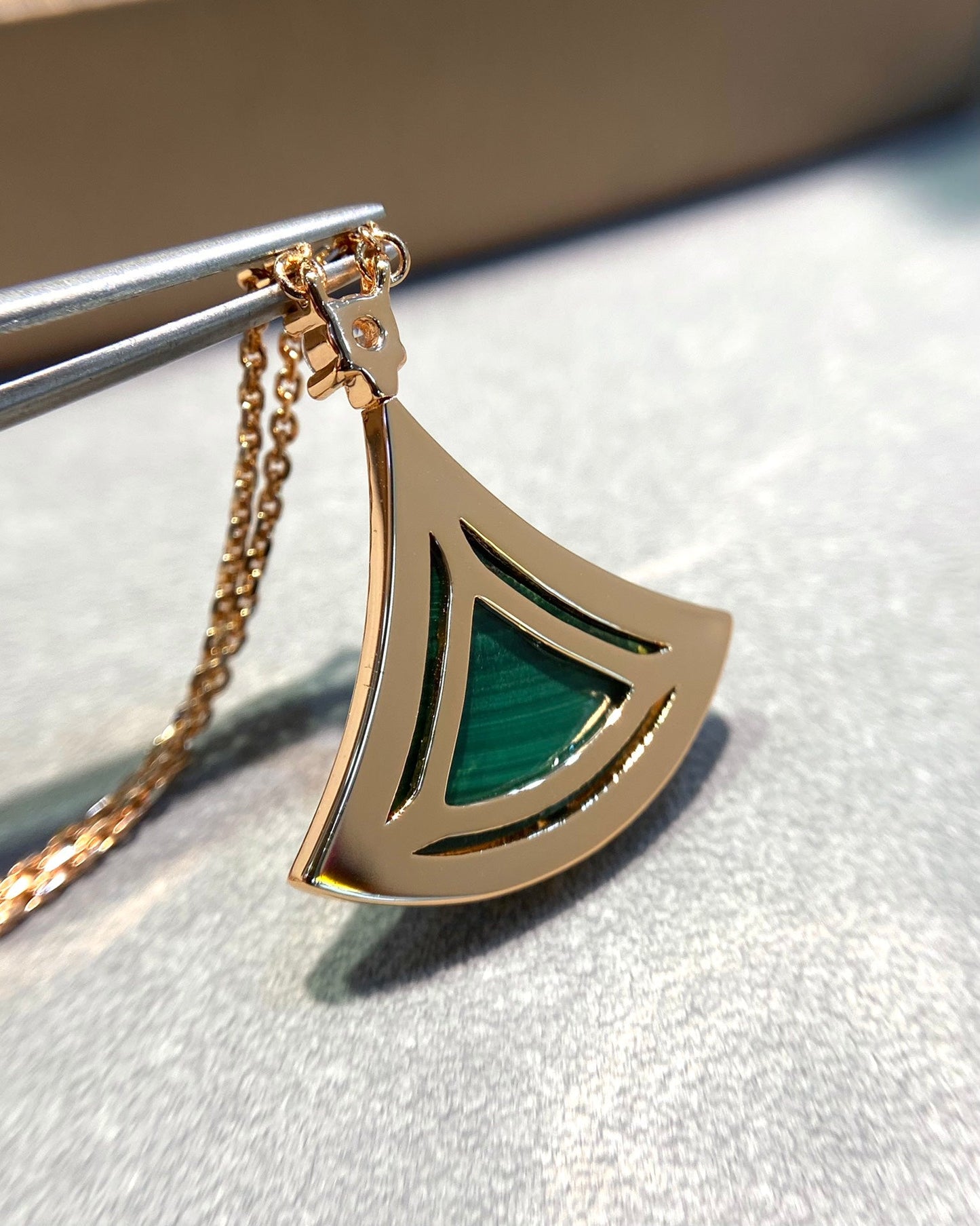 [Baslove]TRAUM MALACHIT DIAMANT GEPAPERTE ROSGOLD HALSKETTE