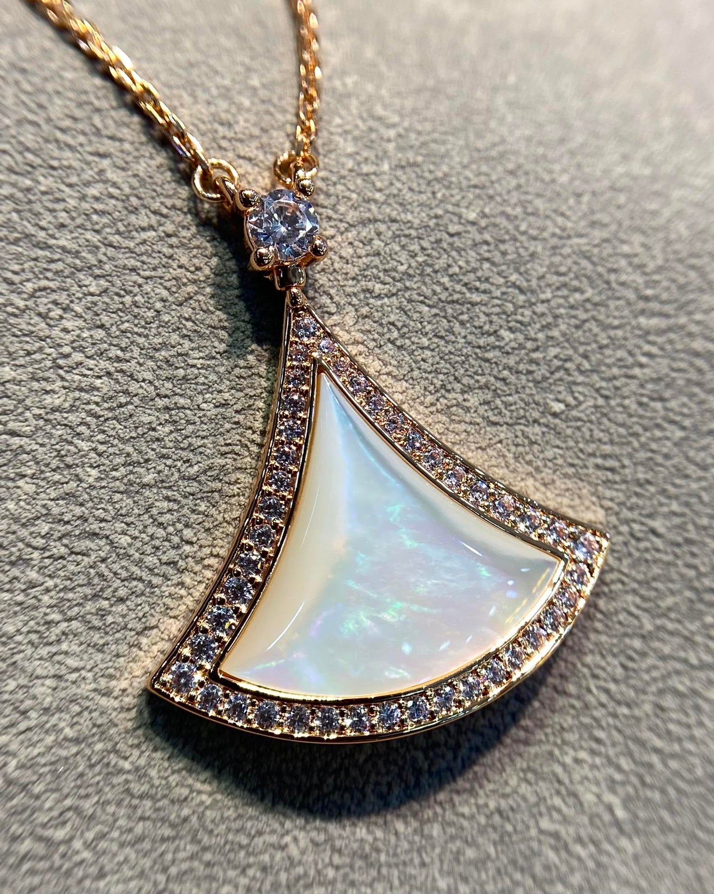 [Violet JW]DREAM MOP DIAMOND PAVED PINK GOLD NECKLACE