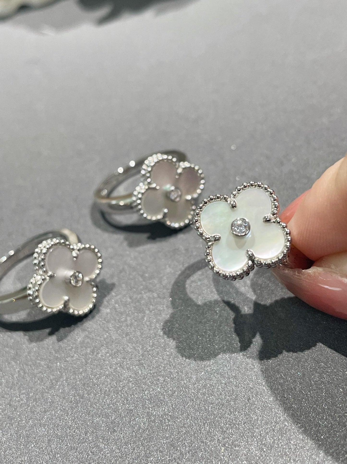 [Baslove] KLEEBLATT SILBER MOP DIAMANTRING