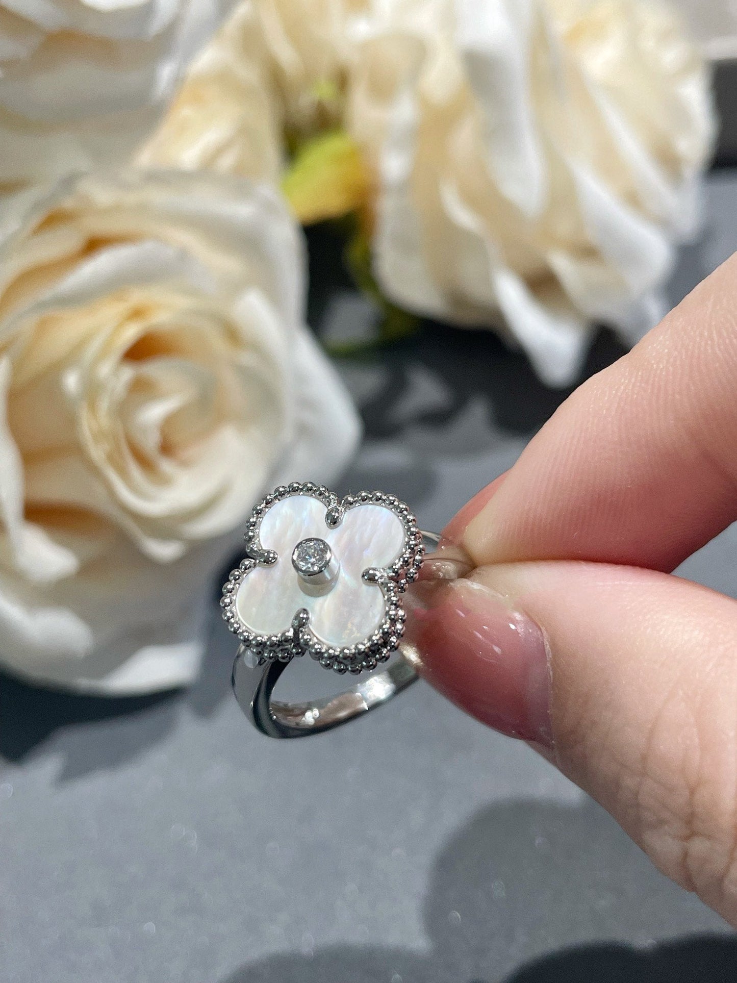 [Baslove] KLEEBLATT SILBER MOP DIAMANTRING