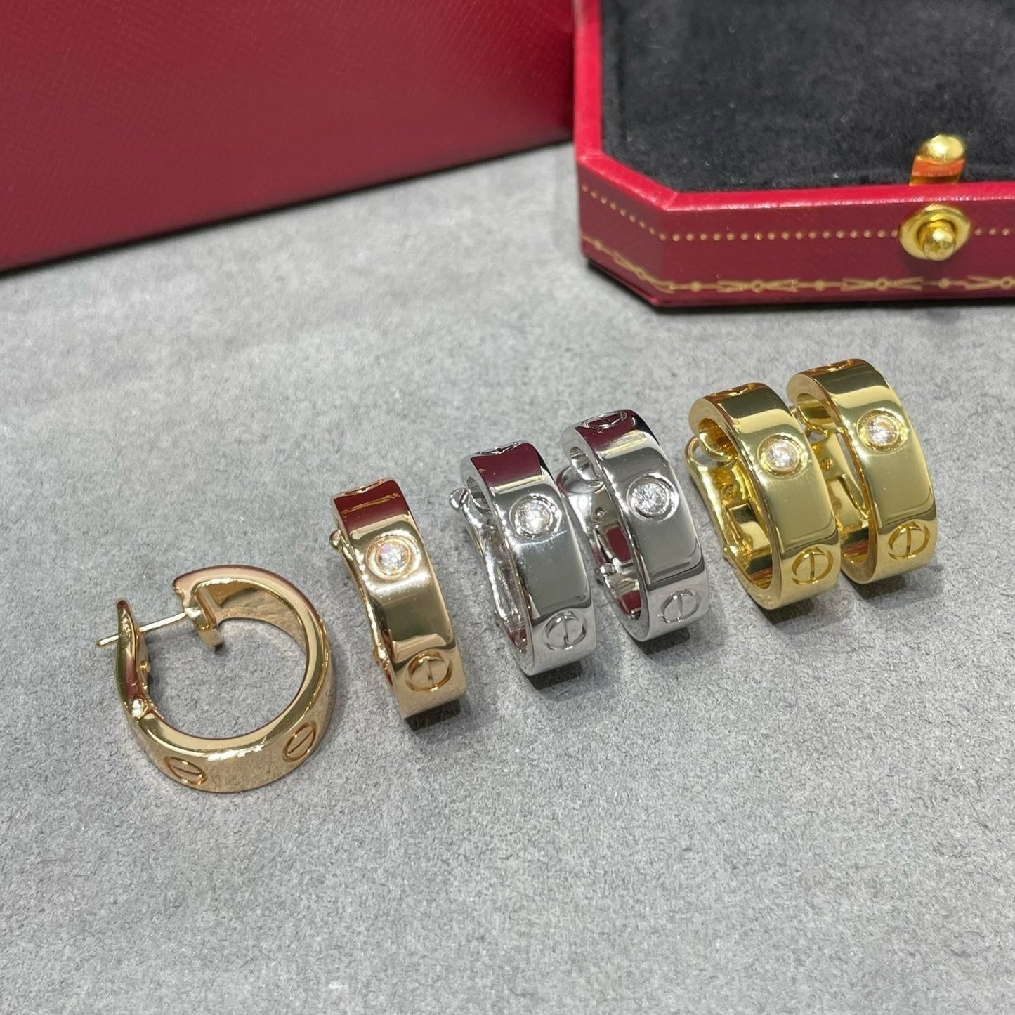 [Baslove] LIEBE 5,5 MM 1 DIAMANT OHRRINGE