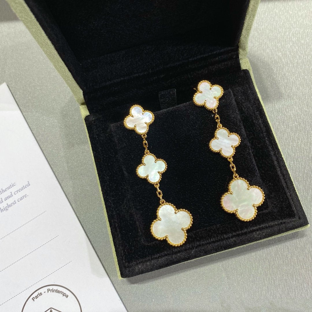 [Violet JW]CLOVER MOP 3 MOTIFS GOLD EARRINGS