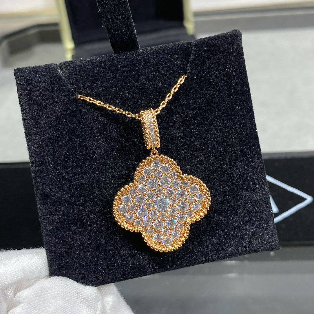 [Violet JW]CLOVER 25MM LARGE PEDANT DIAMOND PAVED LONG NECKLACE