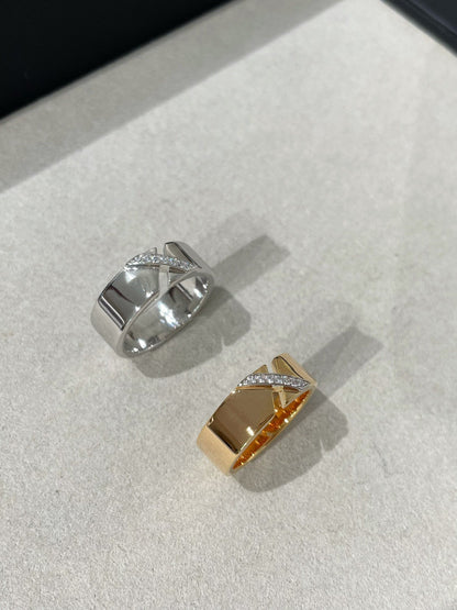 [Baslove]LIENS EVIDENCE DIAMOND RING