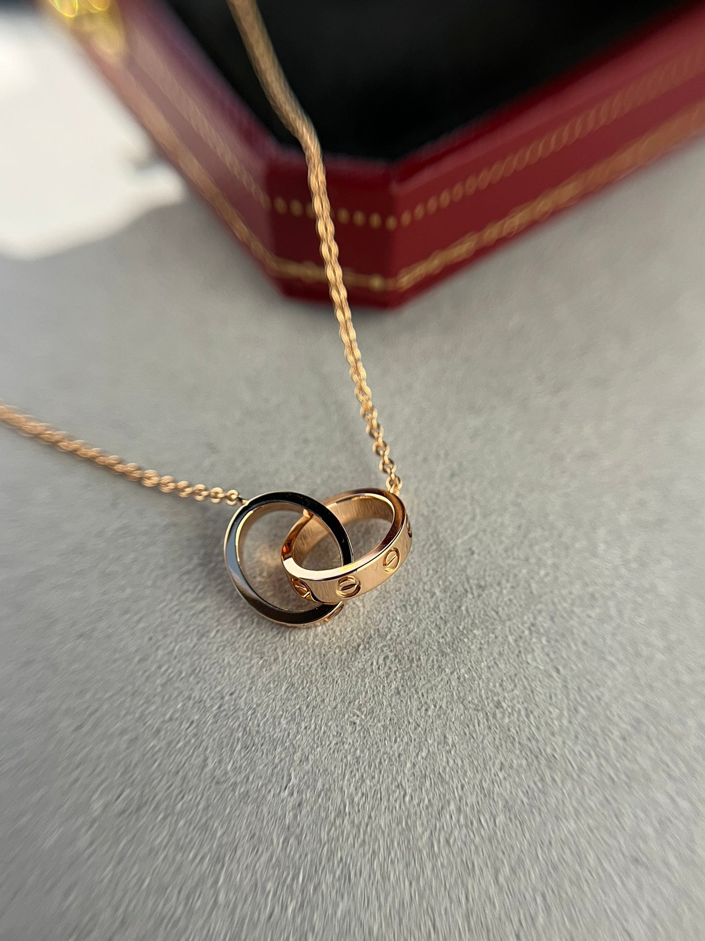 [Baslove] LIEBE HALSKETTE DOPPELRING ROSA GOLD 