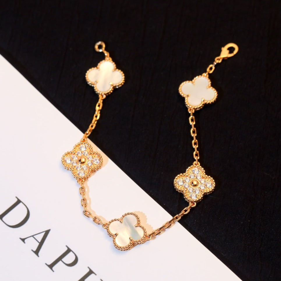 [Violet JW]CLOVER BRACELET 5 MOTIF WHITE MOP DIAMOND