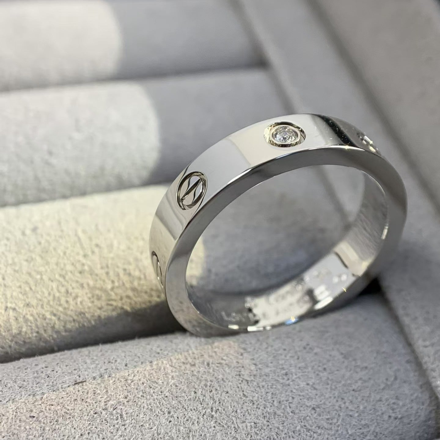 [Baslove]ラブリング 4MM 1ダイヤモンド シルバー