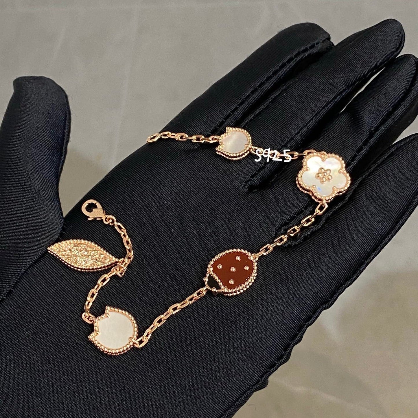[Baslove]Armband mit Glücksfeder-Motiv 5