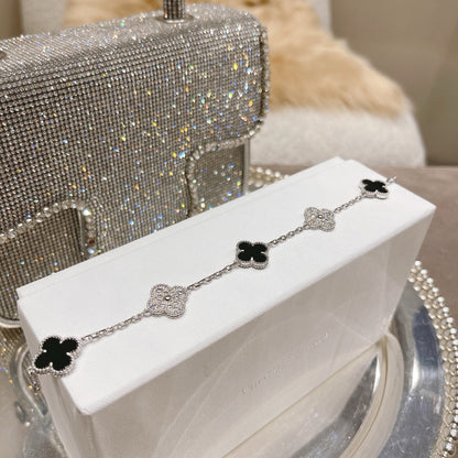 [Violet JW]CLOVER 5 MOTIF ONYXS DIAMOND BRACELET SILVER
