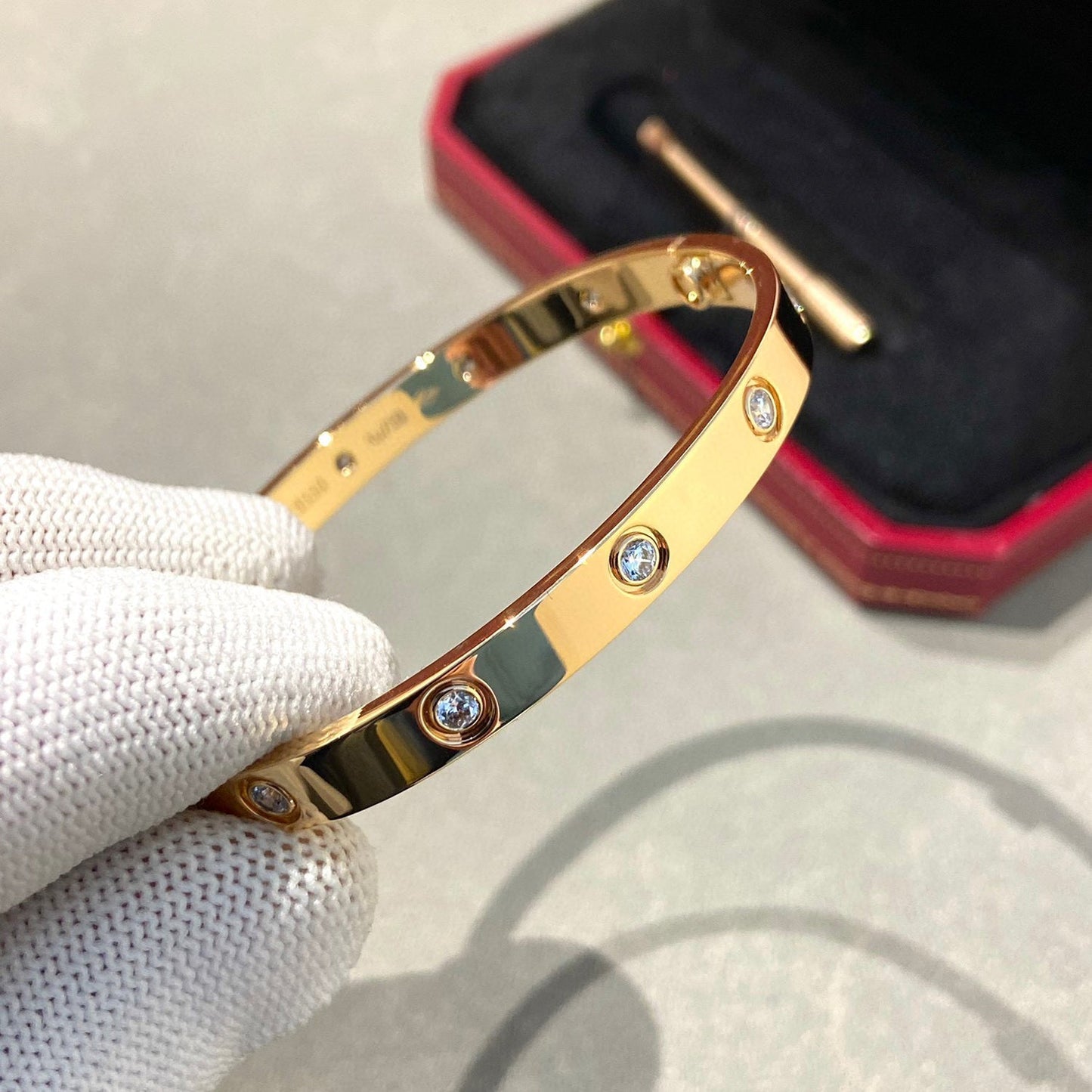 [Baslove]ラブブレスレット 6.1mm 10ダイヤモンド