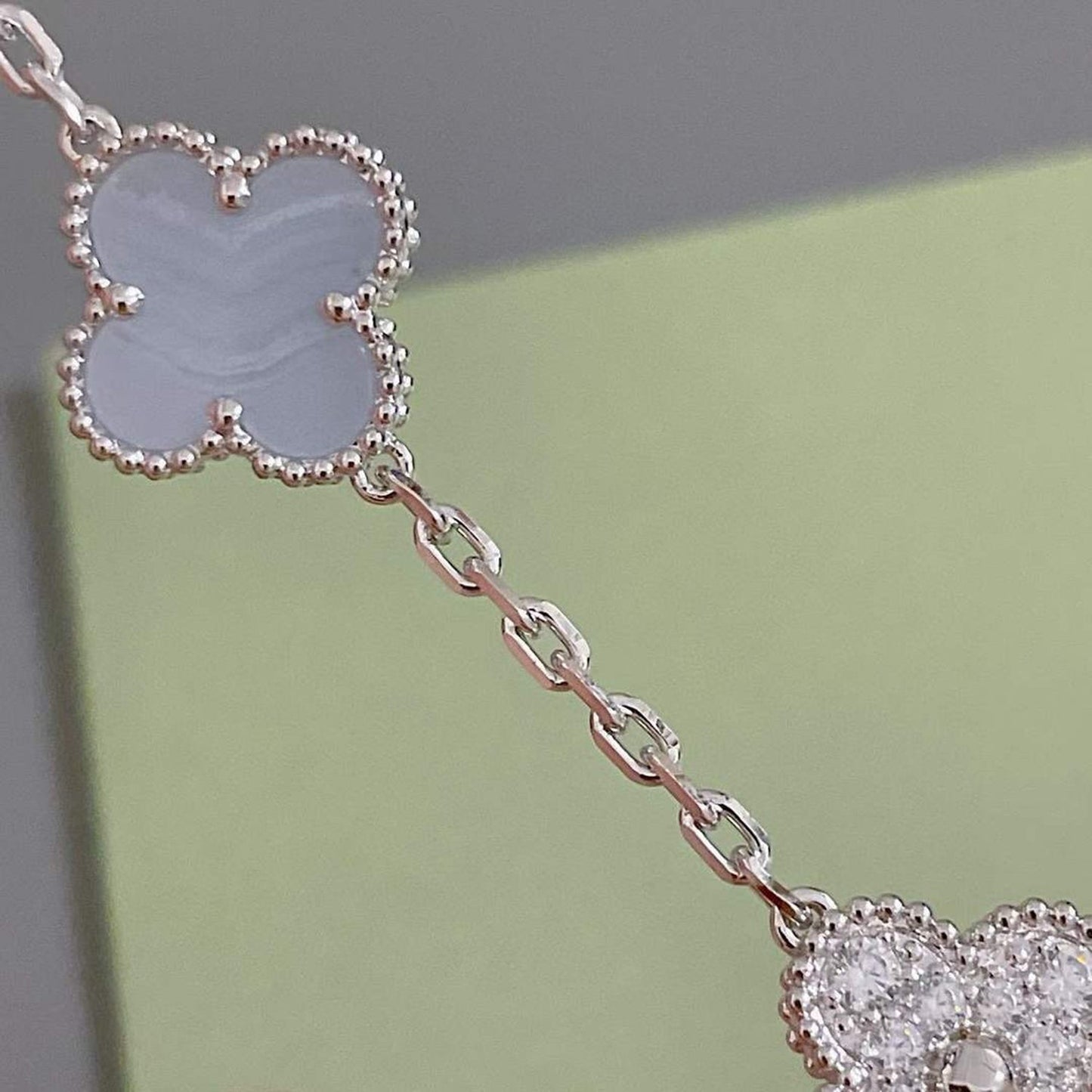 [Violet JW]CLOVER  5 MOTIF DIAMOND PURPLE CHALCEDONY BRACELET SILVER