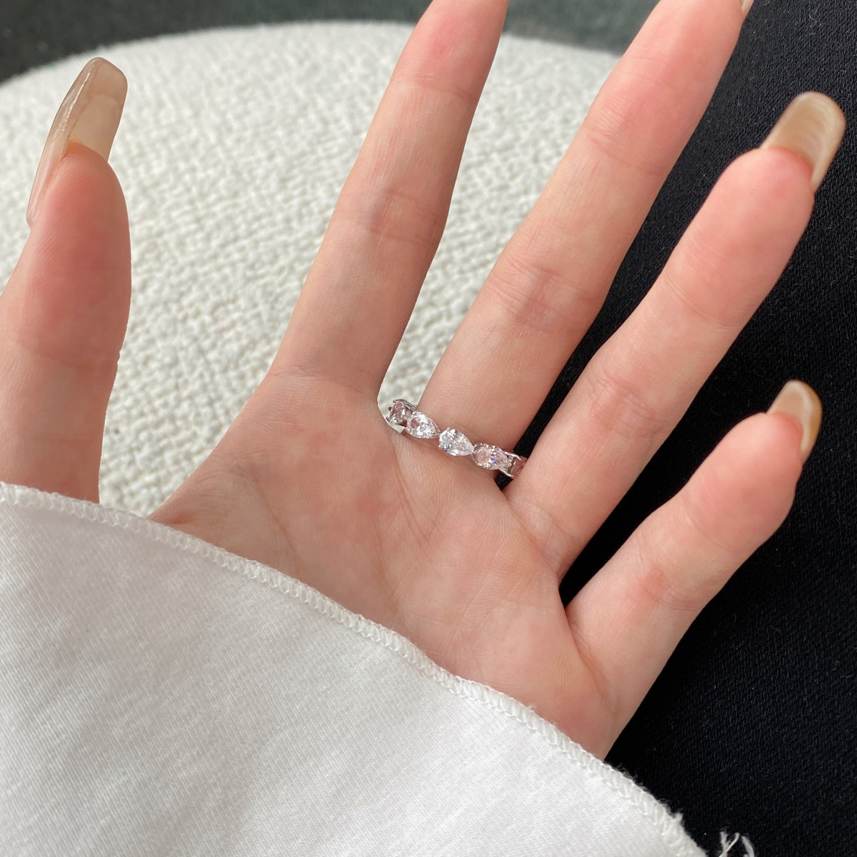 [Violet JW]Exquisite Pear Cut Tennis Ring