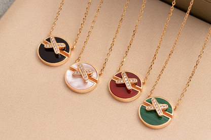 [Baslove]JEUX DE ROSA GOLD DIAMANT-HALSKETTE