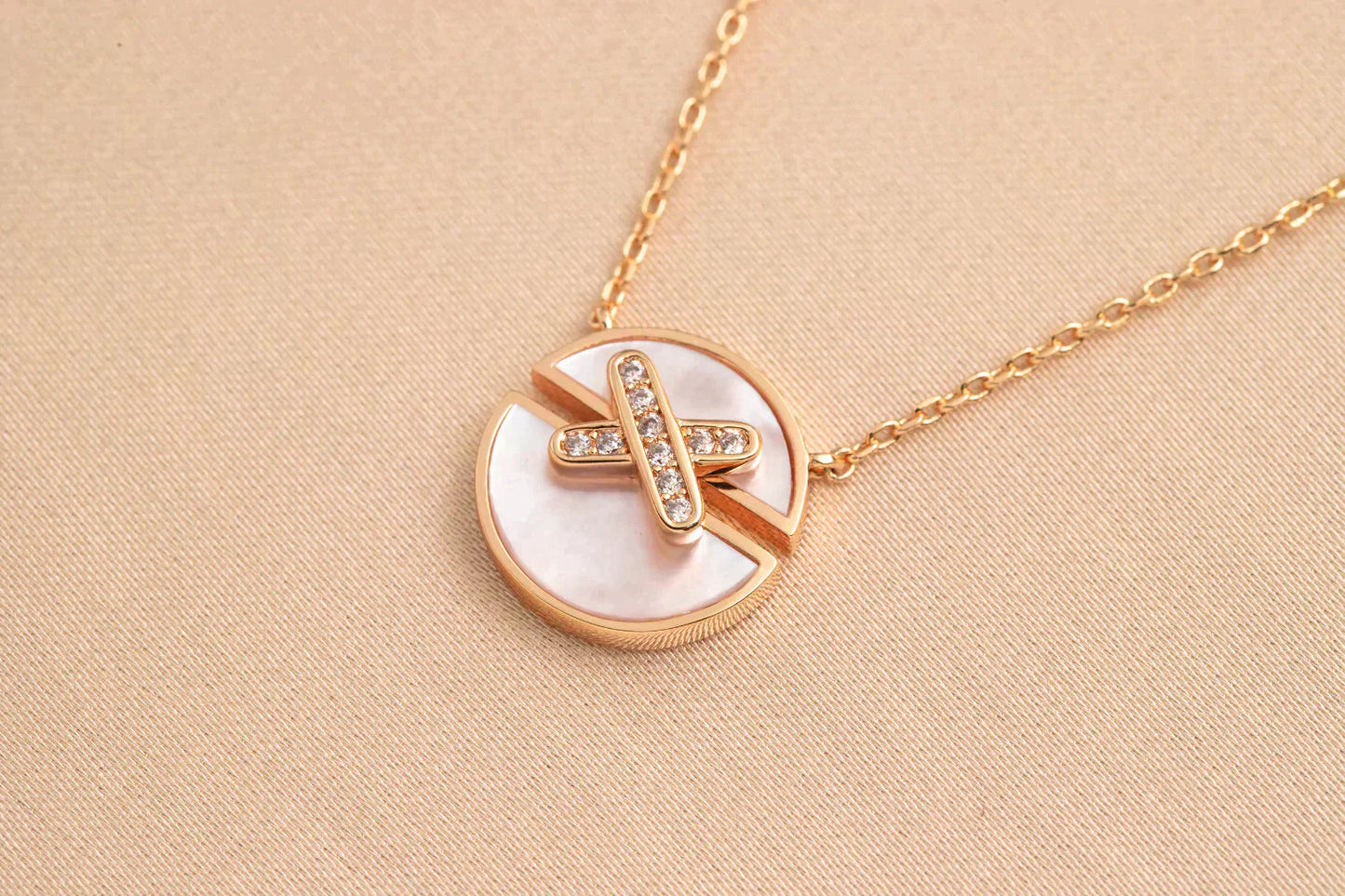 [Baslove]JEUX DE ROSÉGOLD DIAMANT-HALSKETTE
