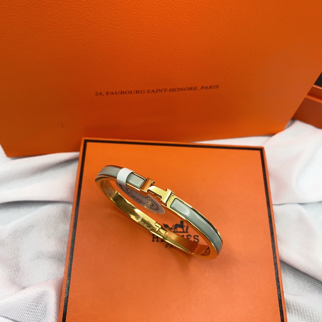[Baslove]KLASSISCHES HM CLIC GRÜN 8MM EMAILLE ARMBAND