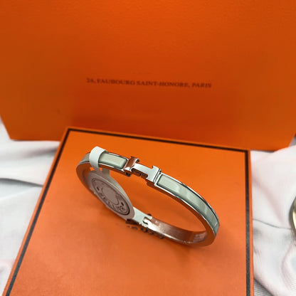 [Baslove]KLASSISCHES HM CLIC GRÜN 8MM EMAILLE ARMBAND