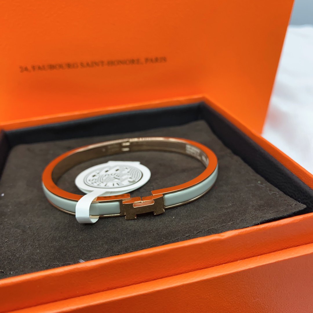 [Baslove]KLASSISCHES HM CLIC GRÜN 8MM EMAILLE ARMBAND