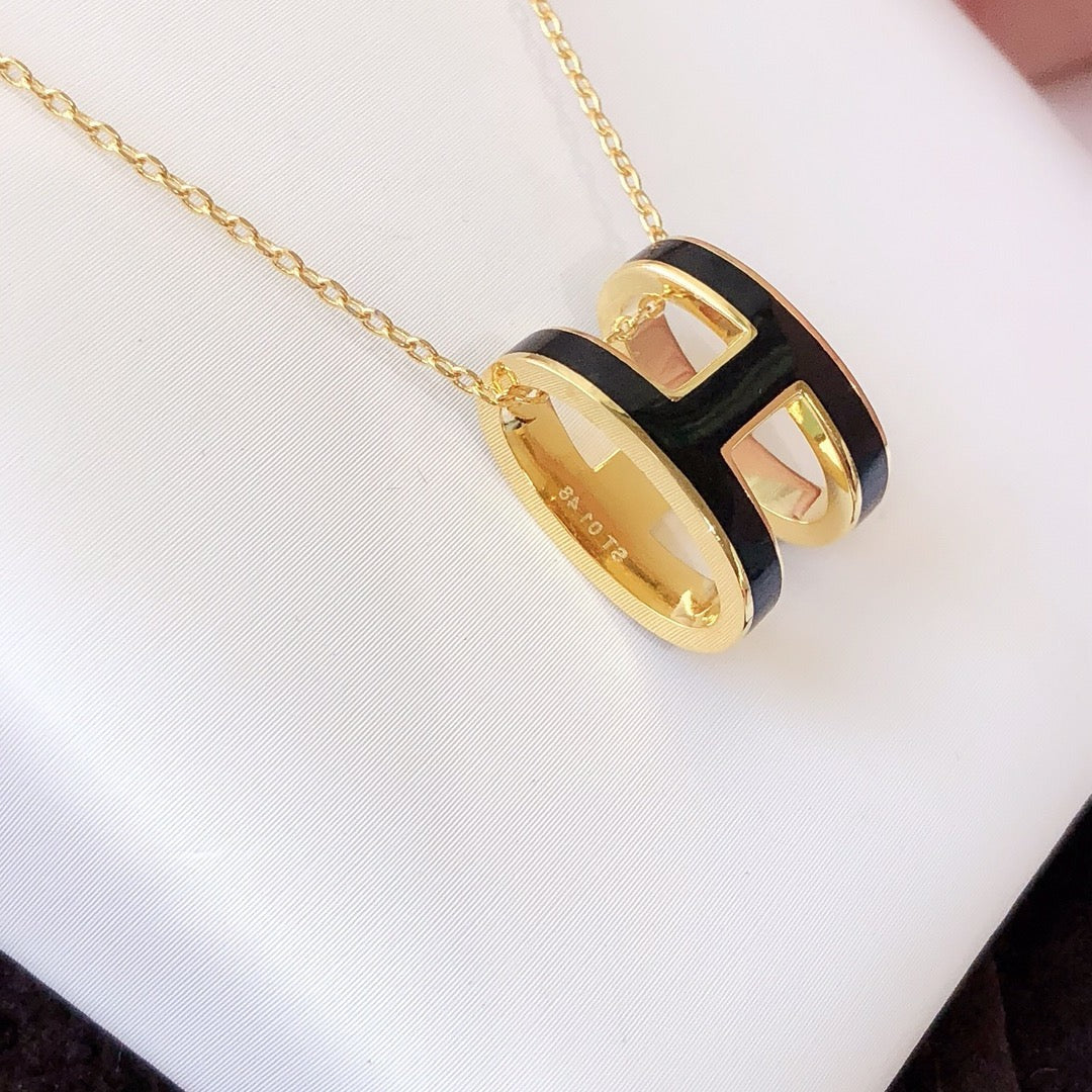 [Baslove] HM CLIC SCHWARZE EMAILLE GOLD HALSKETTE