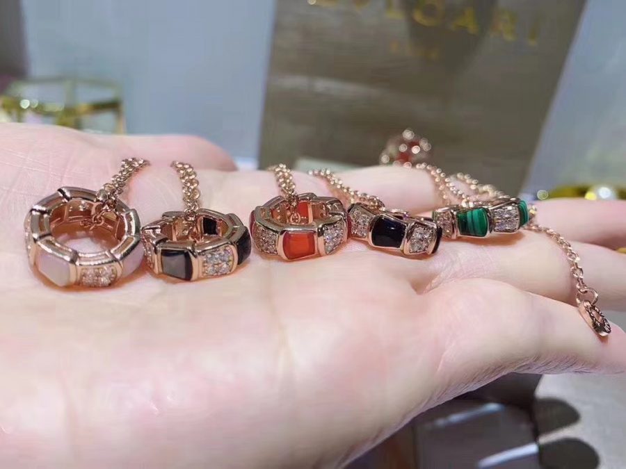 [Violet JW]SERPENTI PEDANT DIAMOND NECKLACE