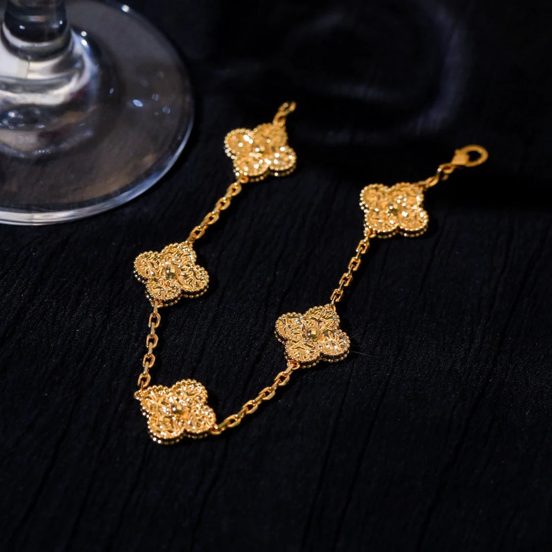 [Violet JW]CLOVER 5 MOTIFS BRONZING BRACELET