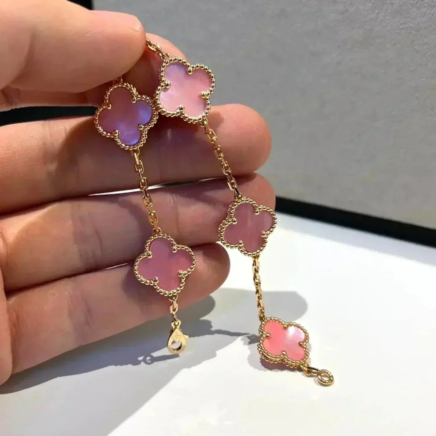 [Violet JW]CLOVER 5 PINK MOP BRACELET