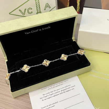 [Violet JW]CLOVER  5 MOTIFS  CHRISTMAS LIMITED EDITION BRACELET