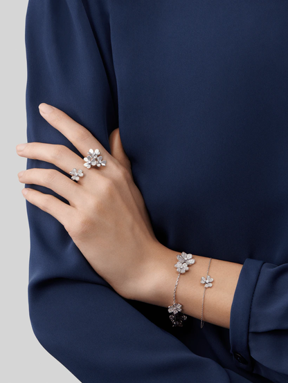 [Violet JW]FRIVOLE SILVER FLOWER DIAMOND BRACELET