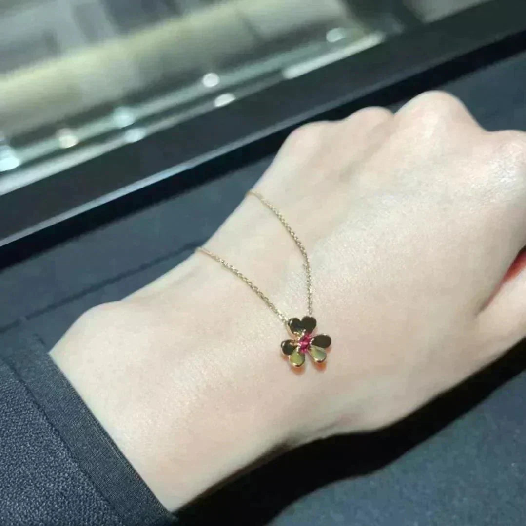 [Baslove]FRIVOLE GOLDENE BLUMENHALSKETTE