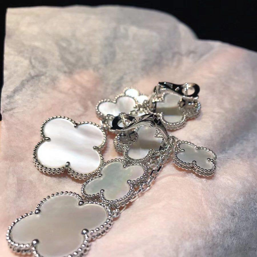 [Violet JW]CLOVER EARRINGS WHITE MOP 4 MOTIFS SILVER