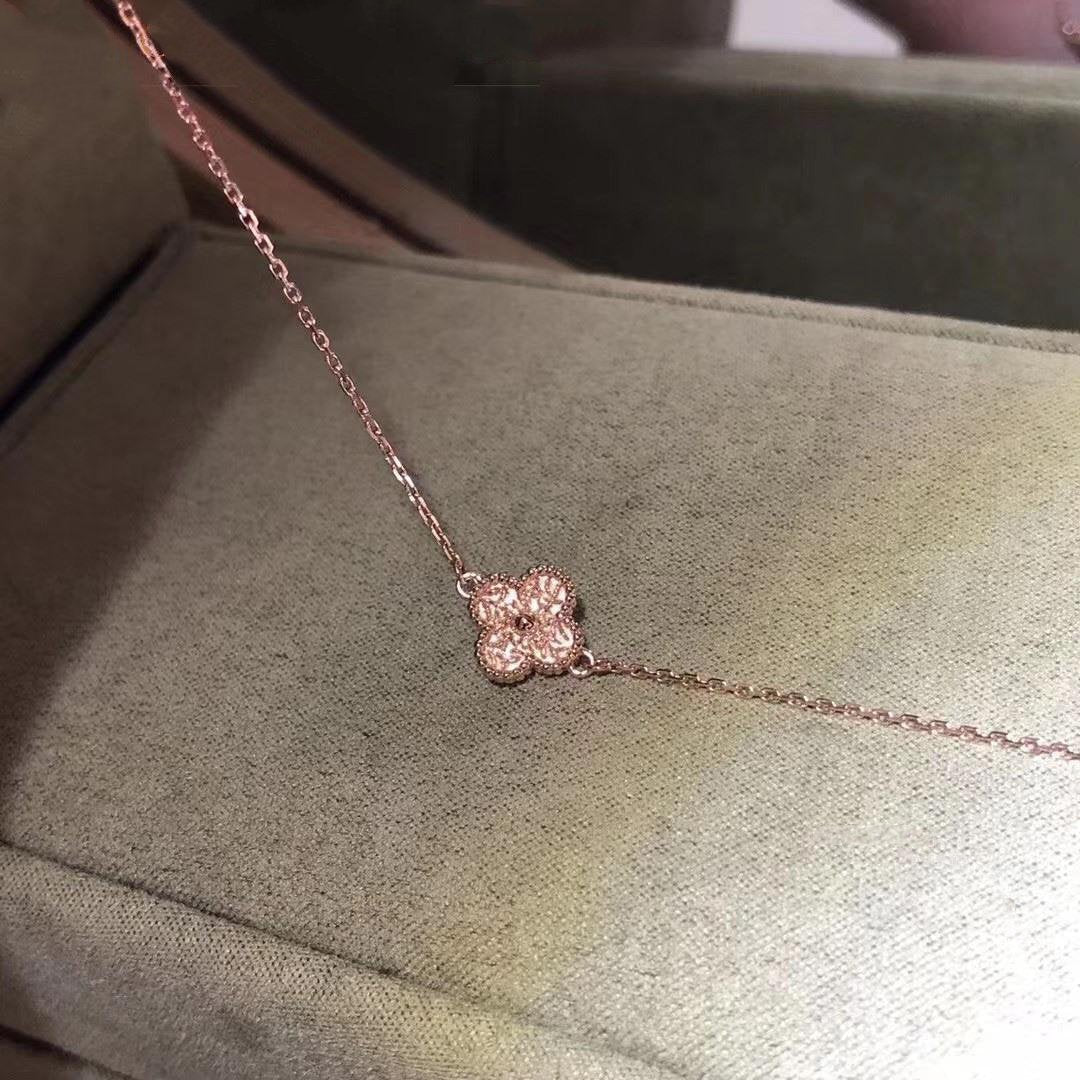 [Violet JW]CLOVER SINGLE FLOWER BRACELET