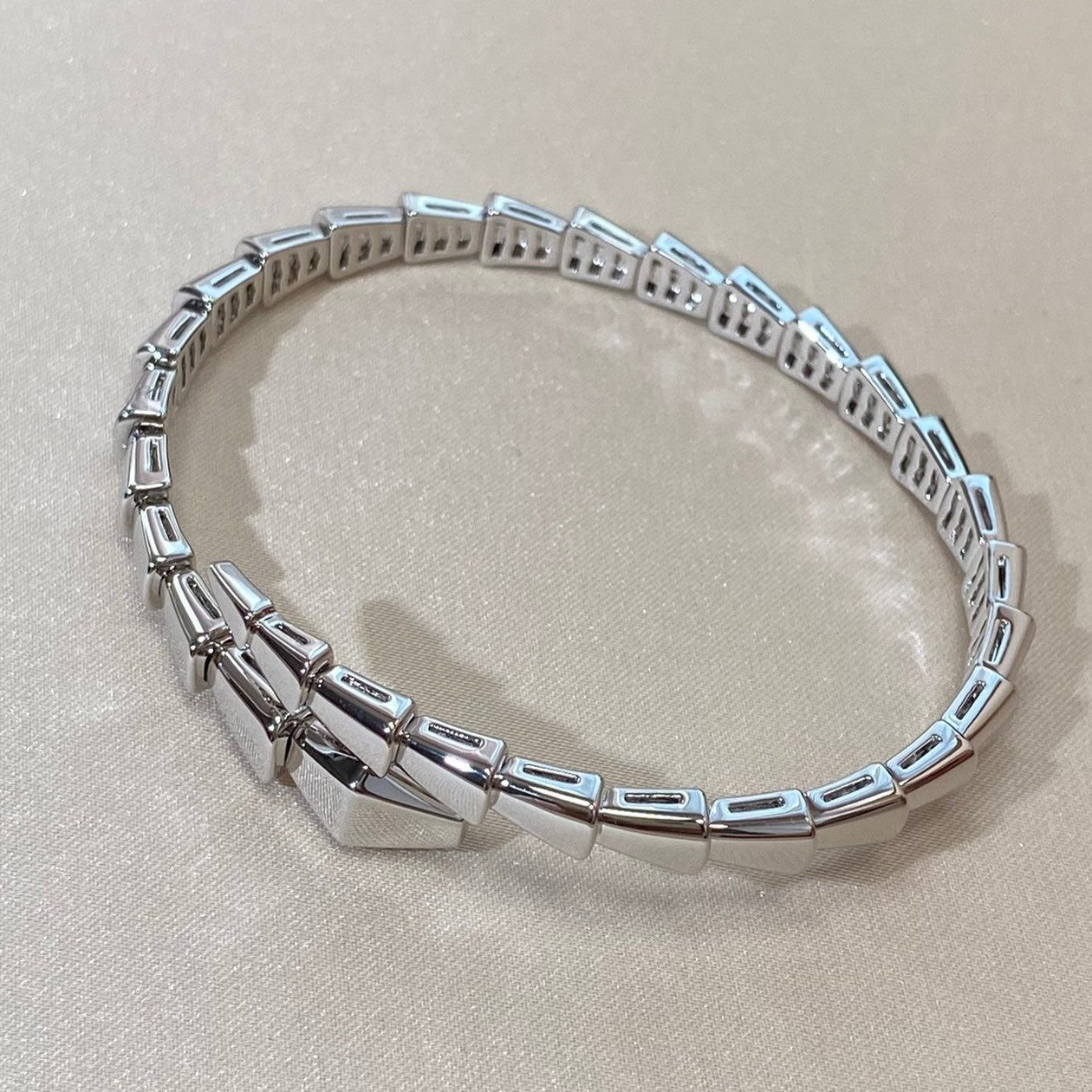 [Baslove]SERPENTI バイパー シルバーブレスレット