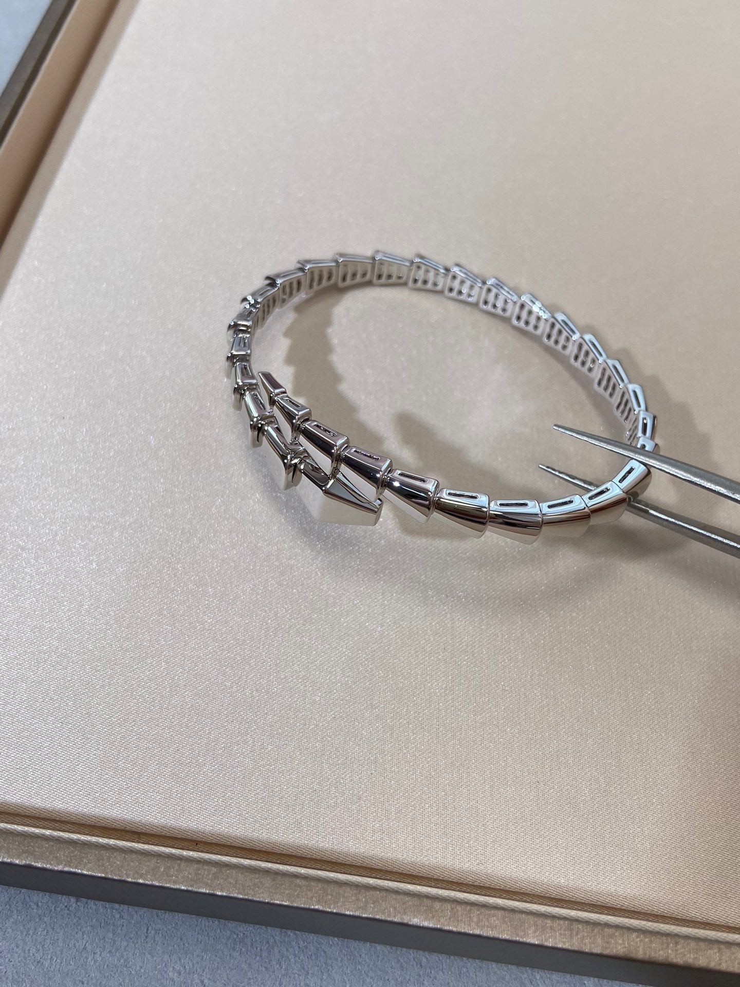[Baslove]SERPENTI バイパー シルバーブレスレット