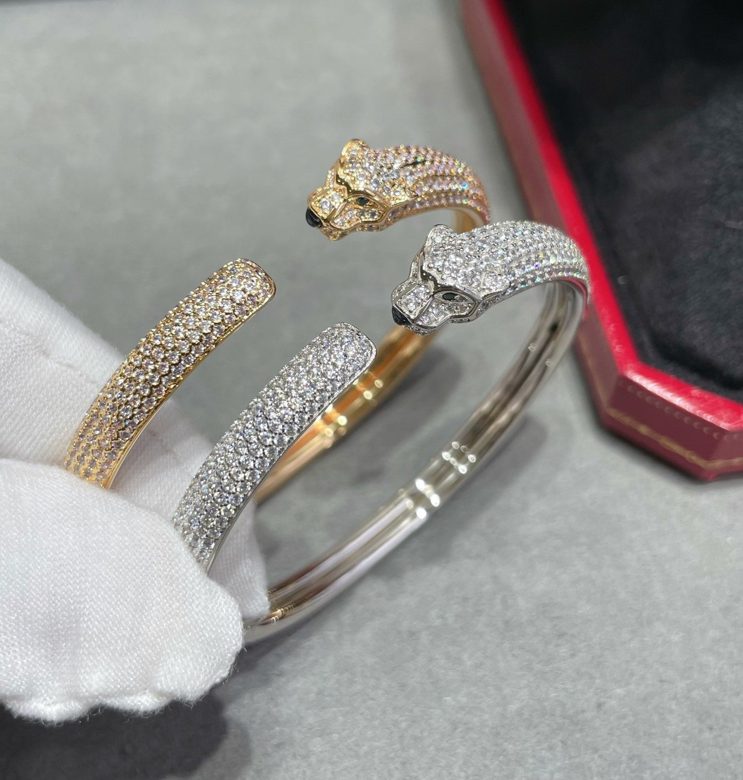 [Baslove] PANTHERE OFFENES ARMBAND MIT VOLLEN DIAMANTEN