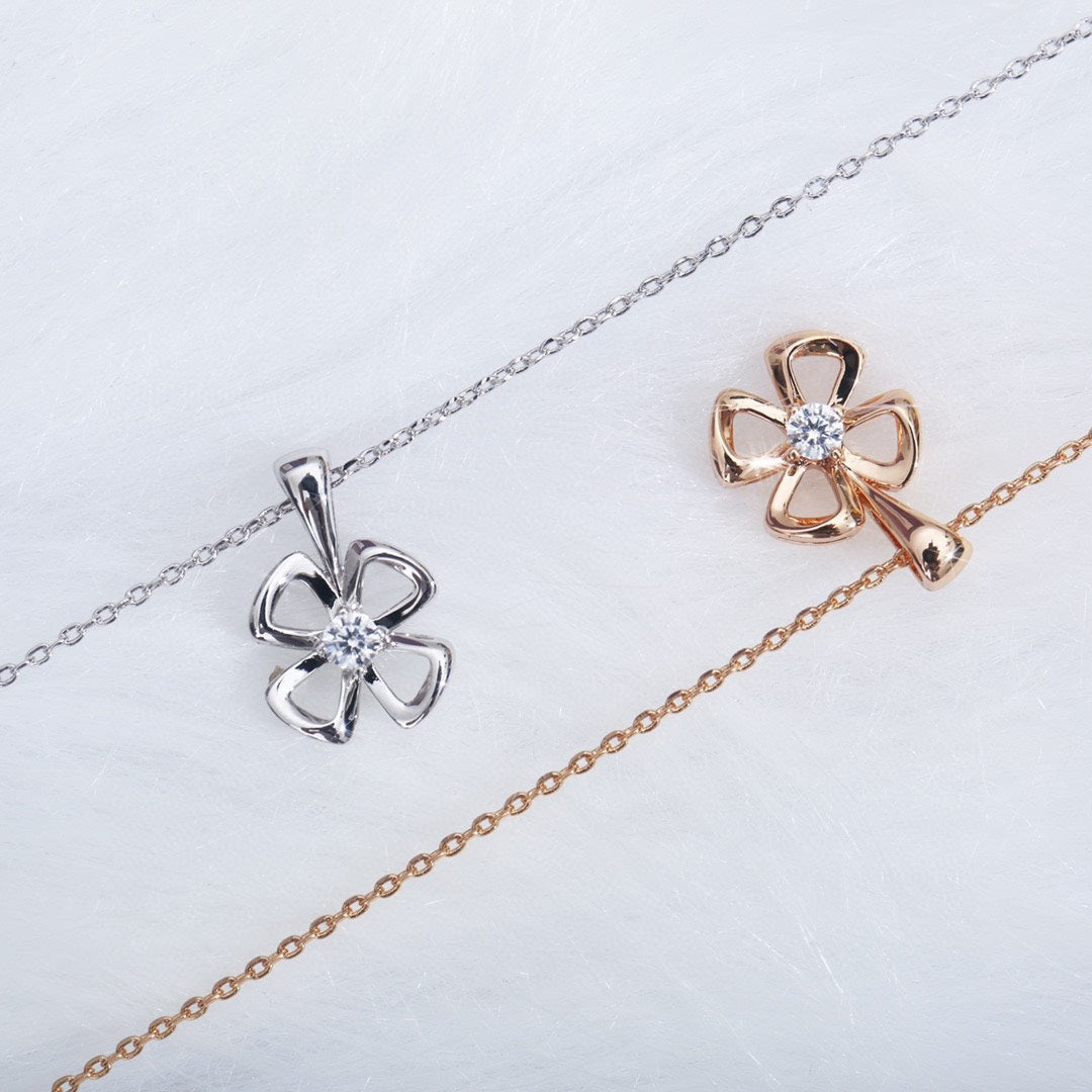 [Violet JW]FIOREVER NECKLACE DIAMOND CENTER