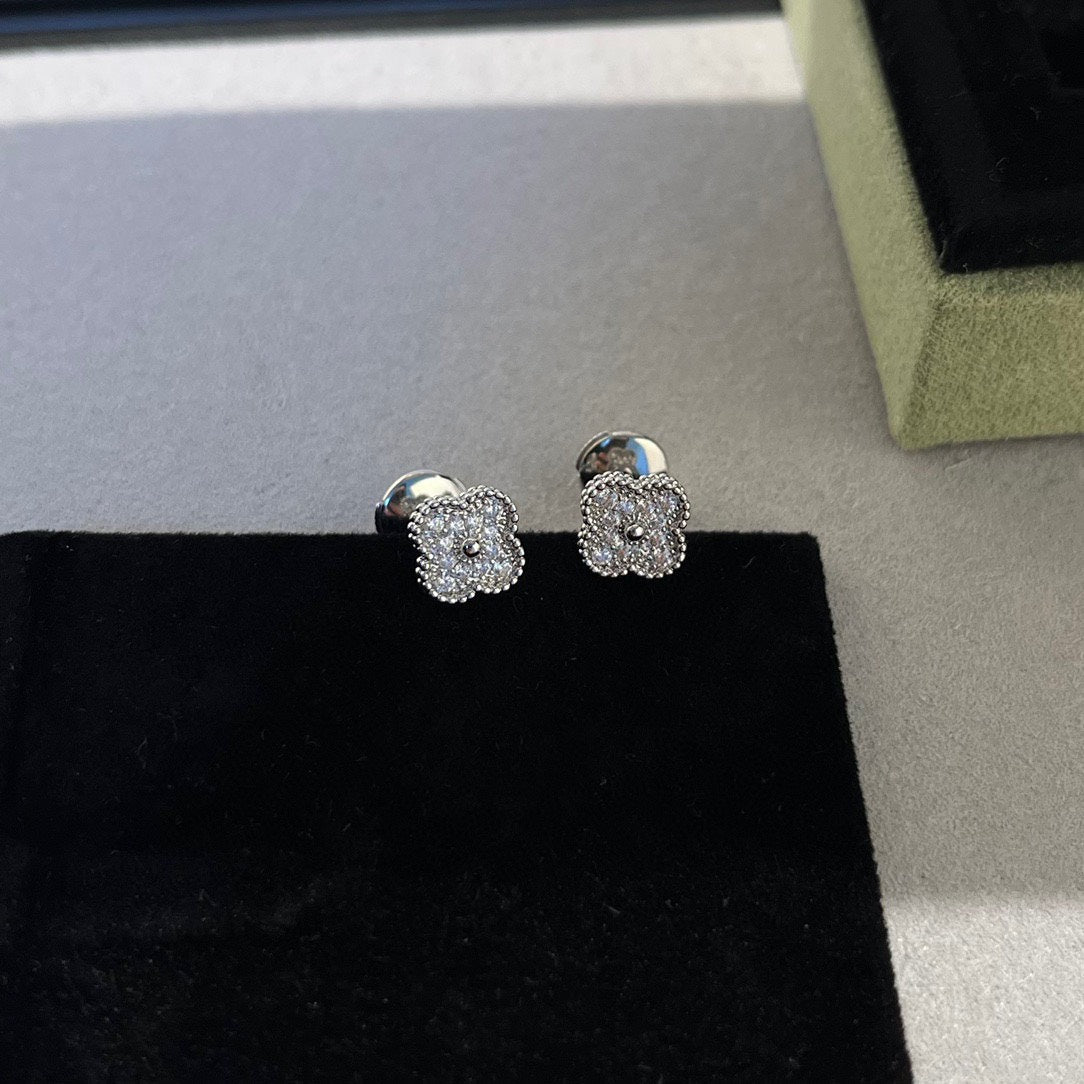 [Baslove]CLOVER MINI DIAMANT-OHRSTECKER