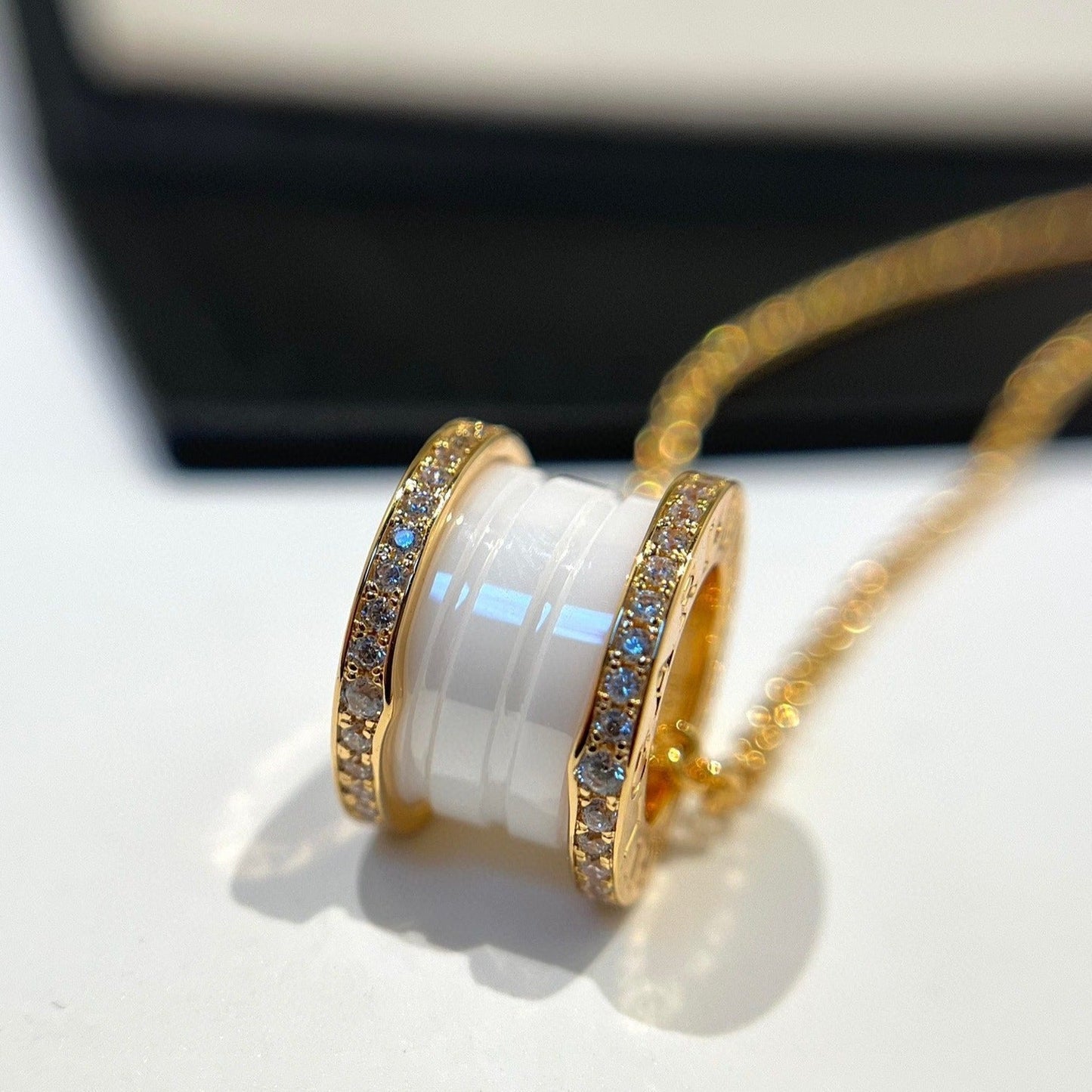 [Baslove]ZERO 1 WEISSE KERAMIK DIAMANT ROSGOLD HALSKETTE